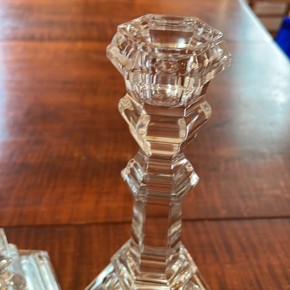 Tiffany Plymouth pattern candlesticks. - Picture 2 of 3